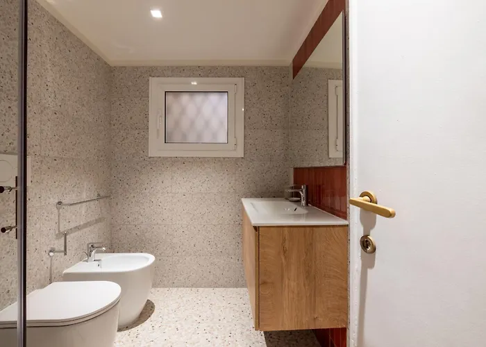 Charming 3 Bedroom In The Historic Center *